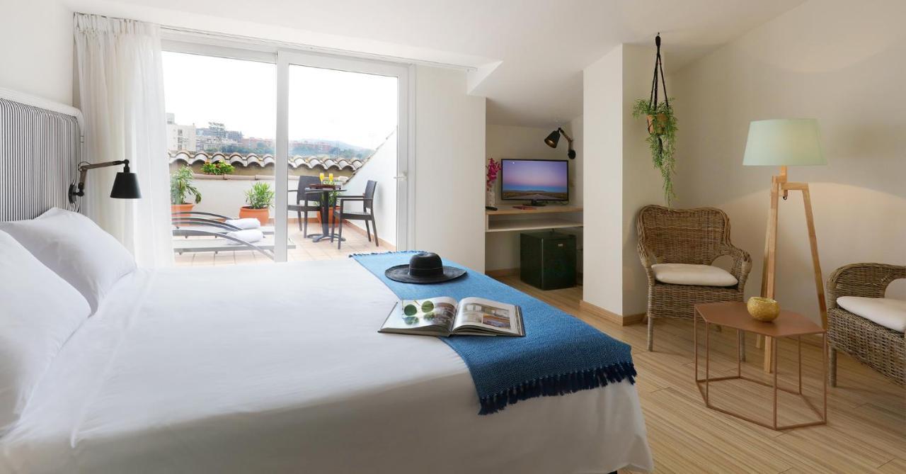 Augusta Club & Spa - Adults Only Lloret de Mar Esterno foto