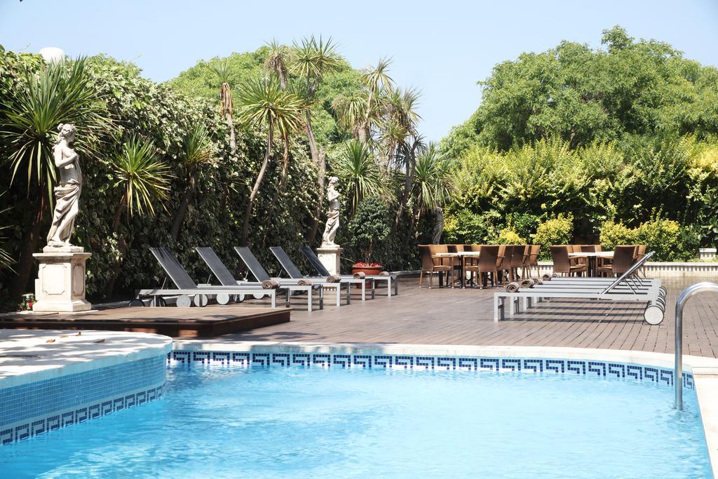 Augusta Club & Spa - Adults Only Lloret de Mar Esterno foto