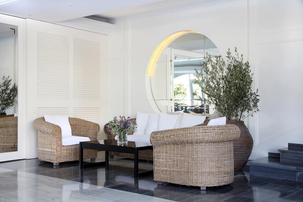 Augusta Club & Spa - Adults Only Lloret de Mar Esterno foto