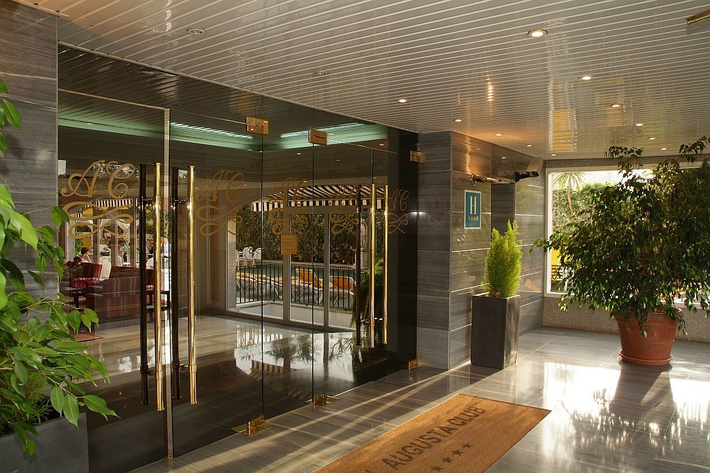 Augusta Club & Spa - Adults Only Lloret de Mar Esterno foto